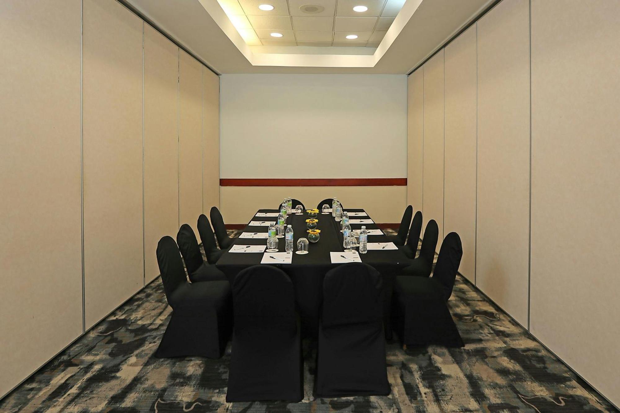 Four Points By Sheraton Santo Domingo Zewnętrze zdjęcie