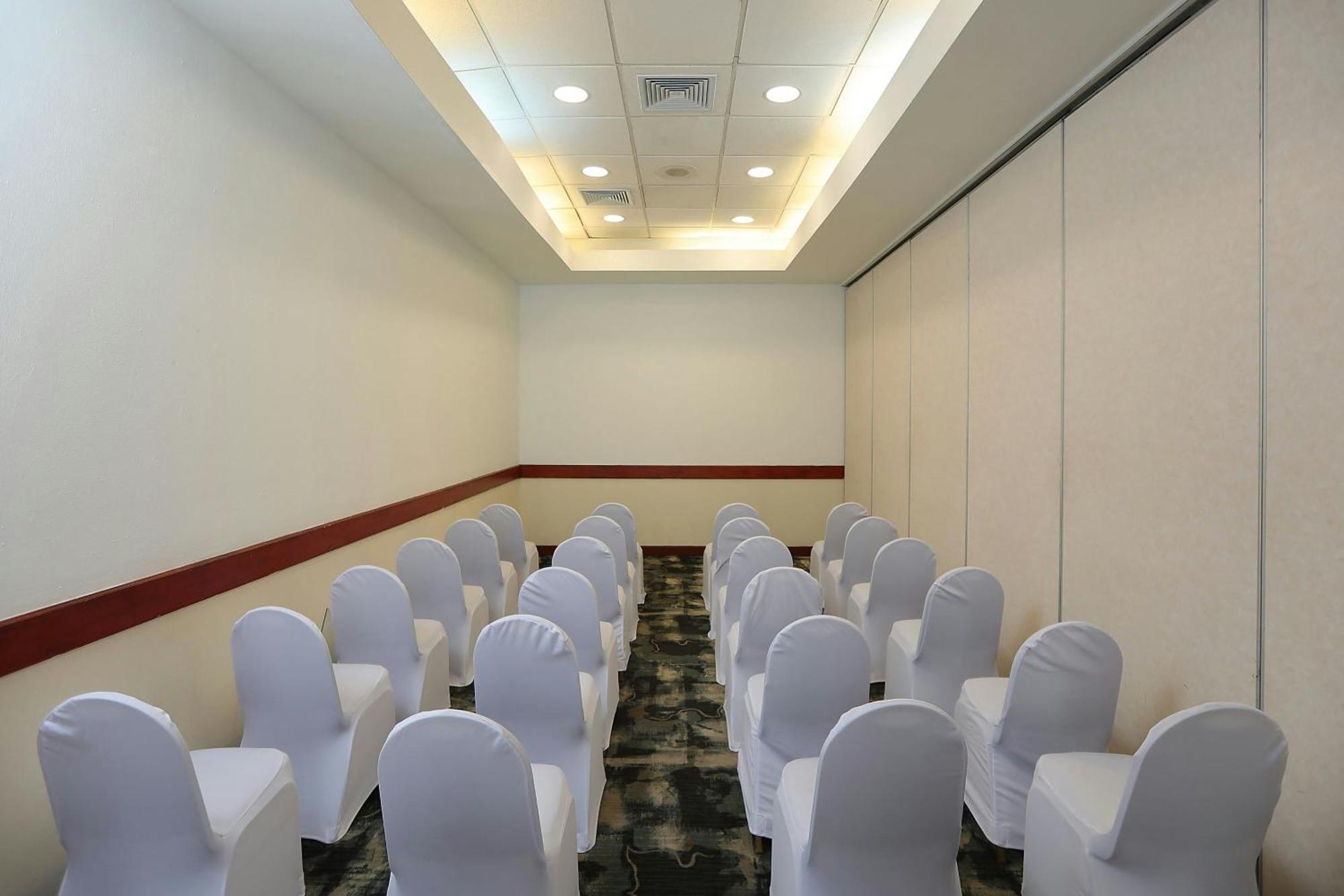 Four Points By Sheraton Santo Domingo Zewnętrze zdjęcie
